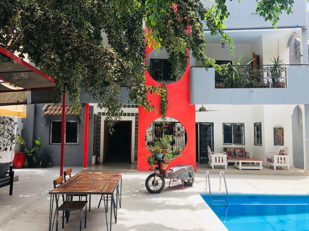 Guest house Loman Art *