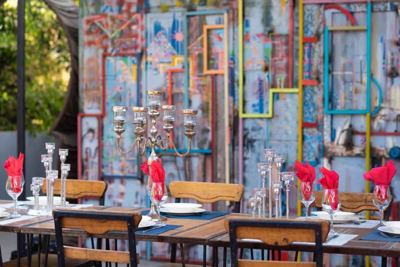 Loman Art Guest house Dakar