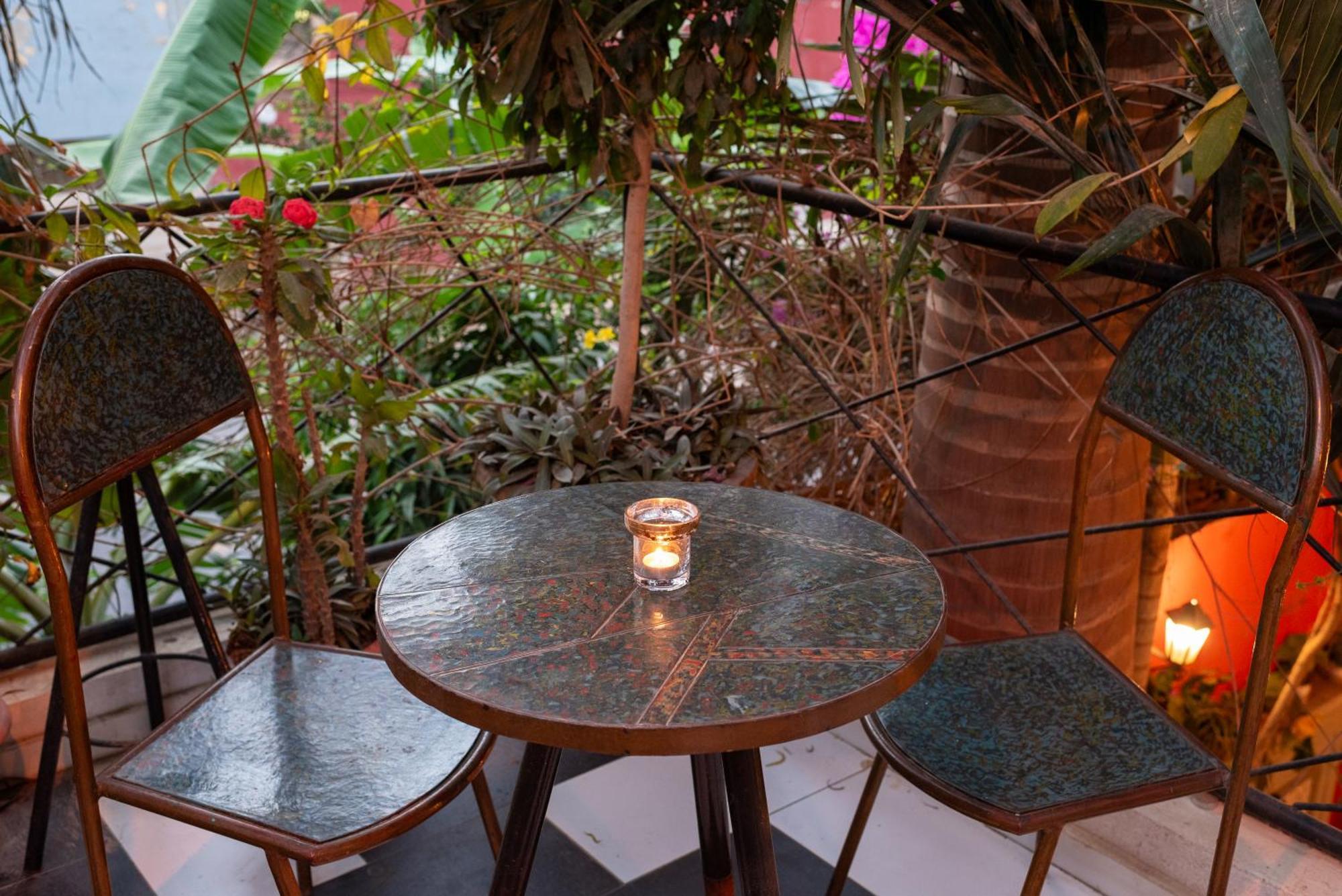 Loman Art Guest house